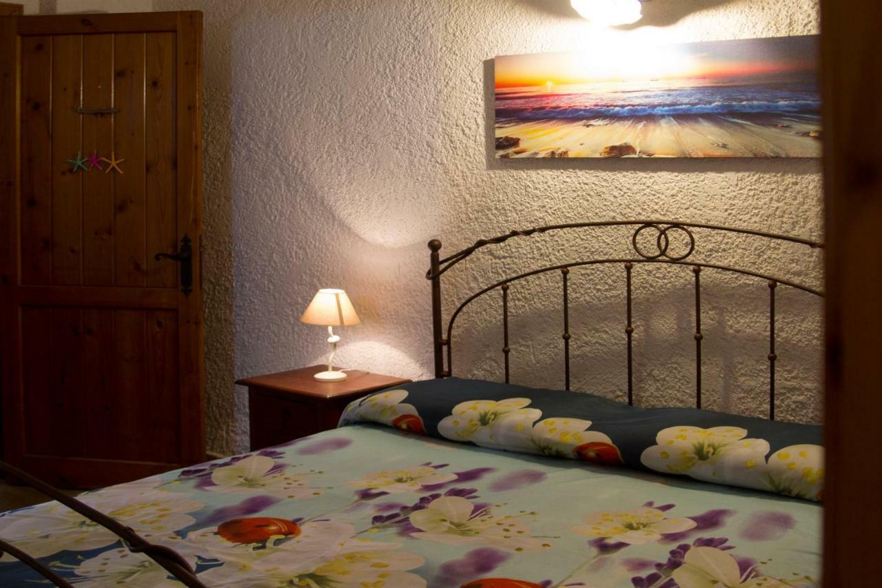 Ti Porto Al Mare Apartment Iun P7641 Cala Gonone Exteriör bild
